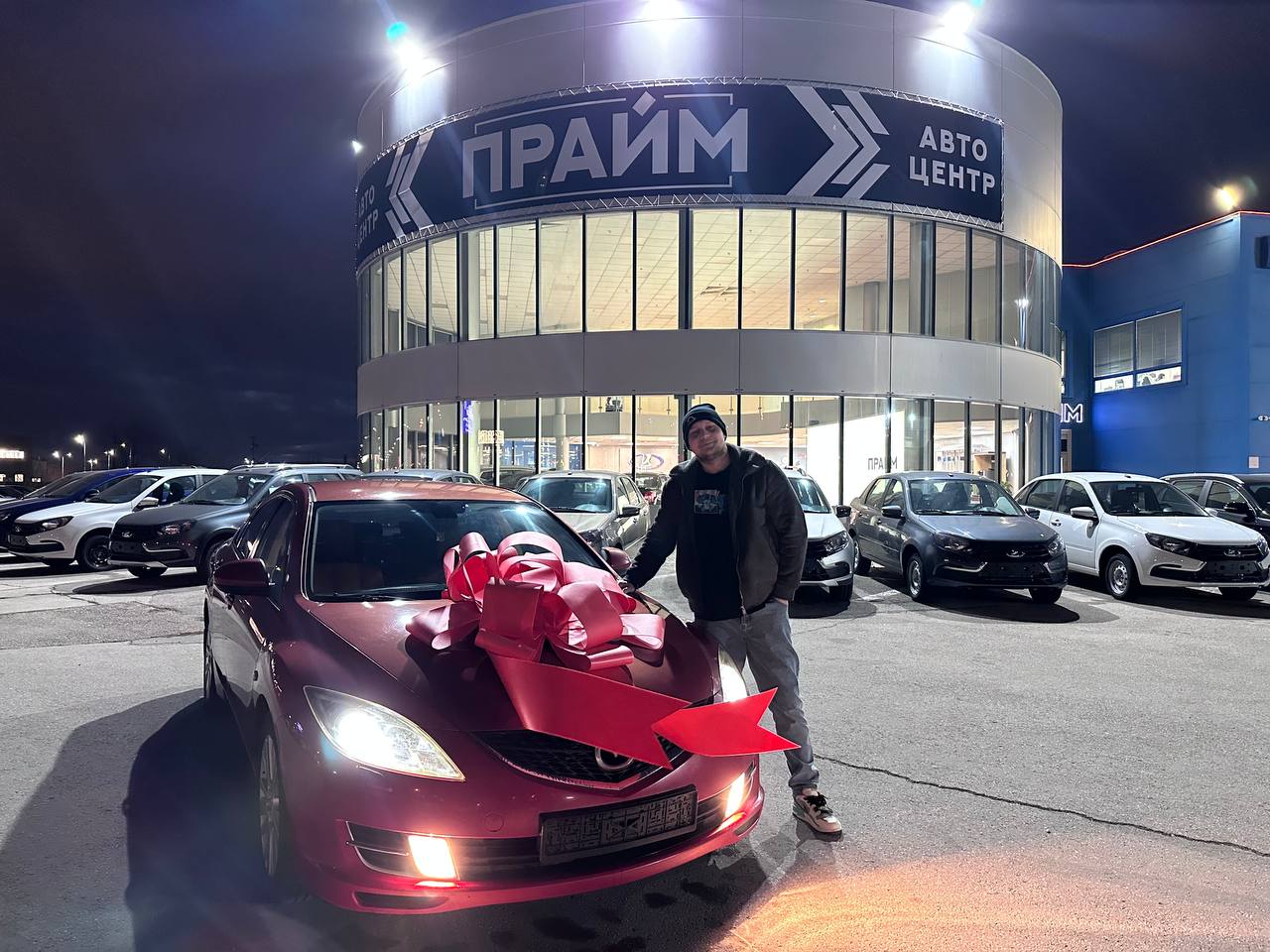 Дмитрий с Mazda 6